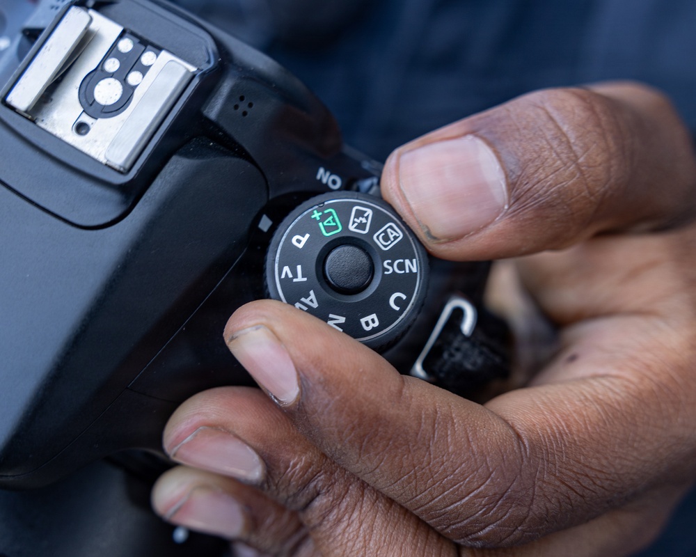 Sailors With USS Boxer Conduct SNOOPIE Drill
