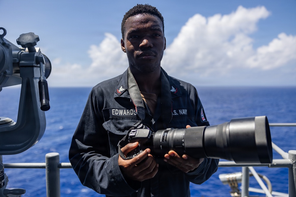 Sailors With USS Boxer Conduct SNOOPIE Drill