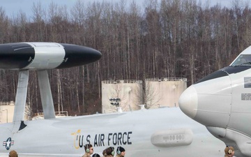 The E-3 Sentry: command center in the sky