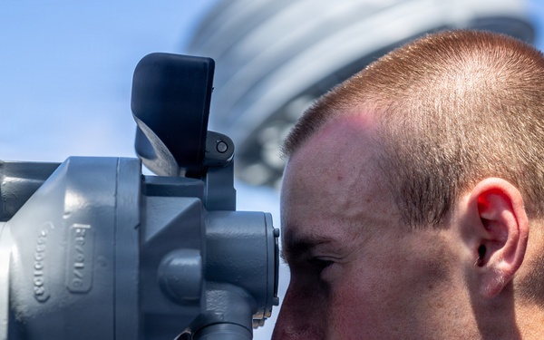 Sailors With USS Boxer Conduct SNOOPIE Drill