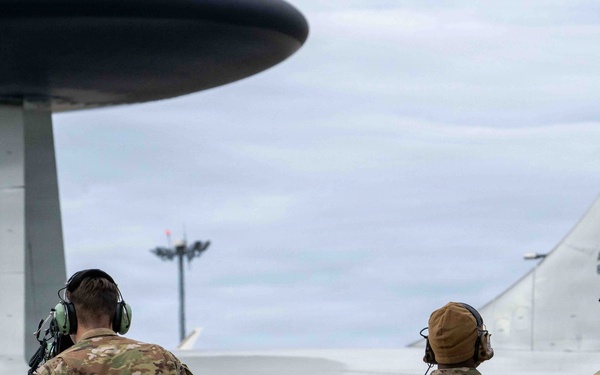 The E-3 Sentry: command center in the sky