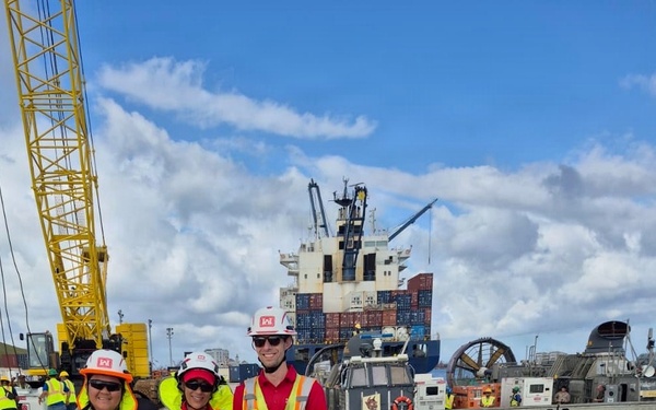 Navy Delivers FEMA Generators to Saipan for USACE