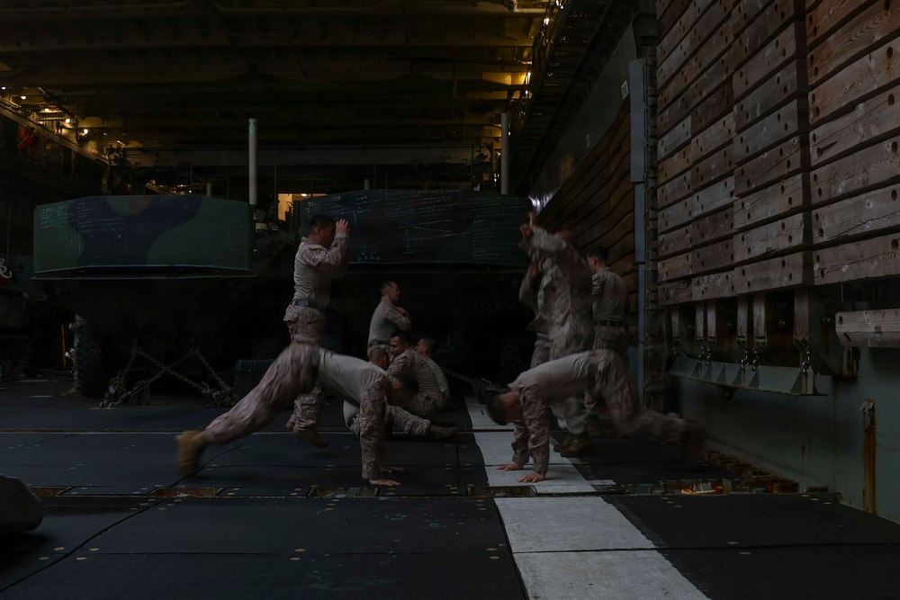 11th MEU Conducts Physical Training