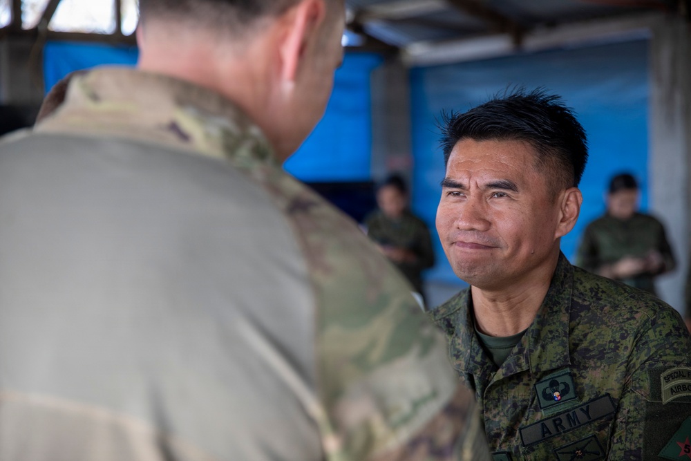 Balikatan 2026: 25th Infantry Division Leaders meet with Armed Forces of the Philippines