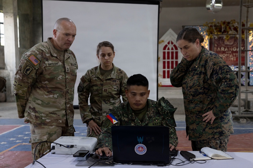 Balikatan 2026: U.S., Philippine service members plan a cooperative health engagement in San Vicente