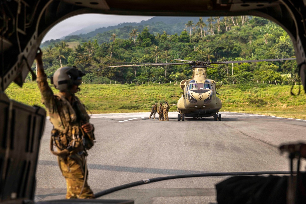 Balikatan 2026: CH-47 Chinooks Refuel during Long-Range Air Assault in Basco