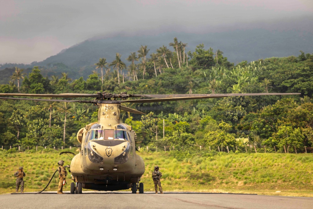 Balikatan 2026: CH-47 Chinooks Refuel during Long-Range Air Assault in Basco