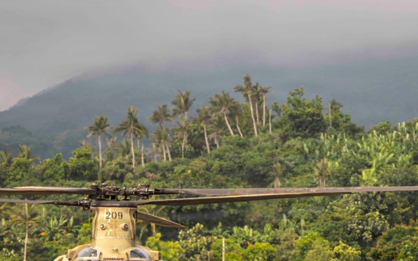 Balikatan 2026: CH-47 Chinooks Refuel during Long-Range Air Assault in Basco