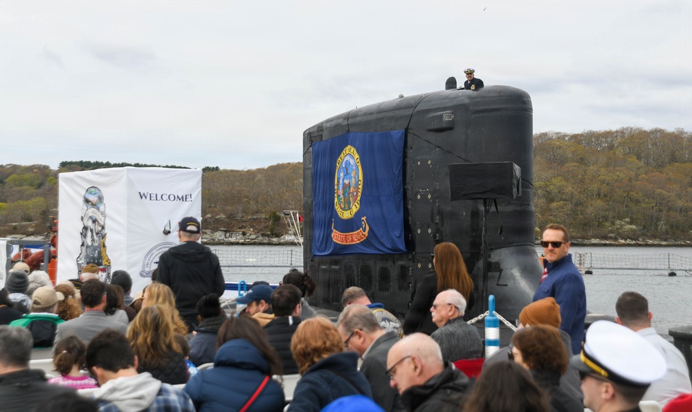 USS Idaho (SSN 799) is Commissioned at SUBASE