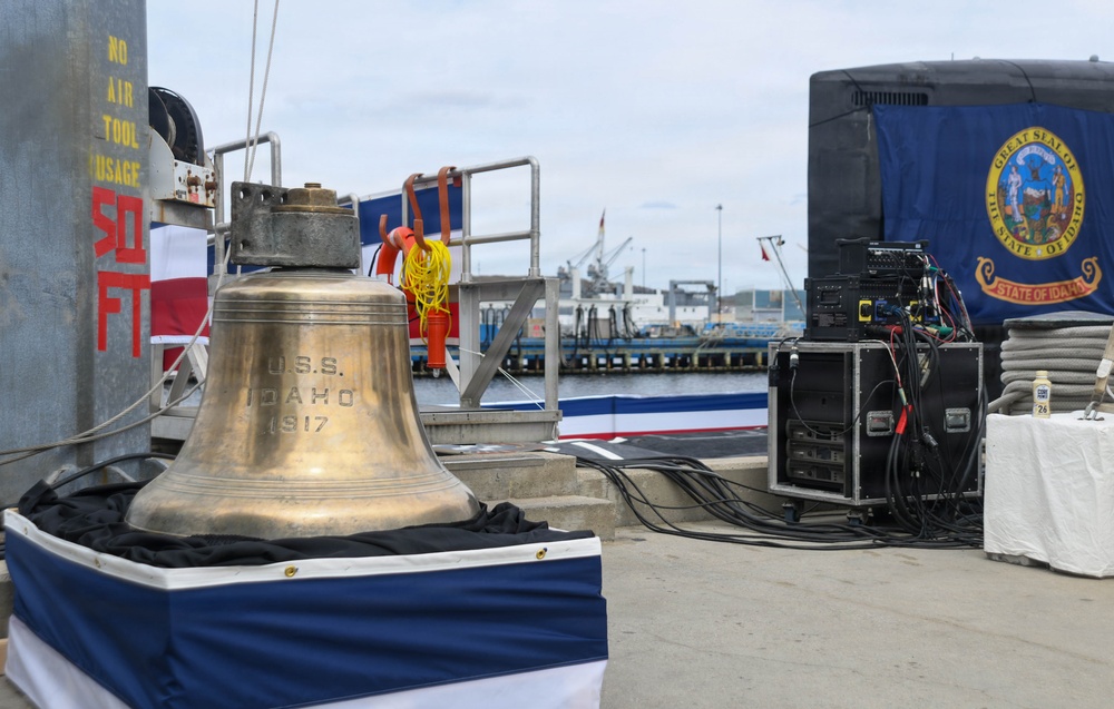 USS Idaho (SSN 799) is Commissioned at SUBASE