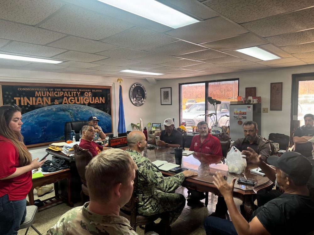 USACE Debris Management Team Responds to Typhoon Sinlaku