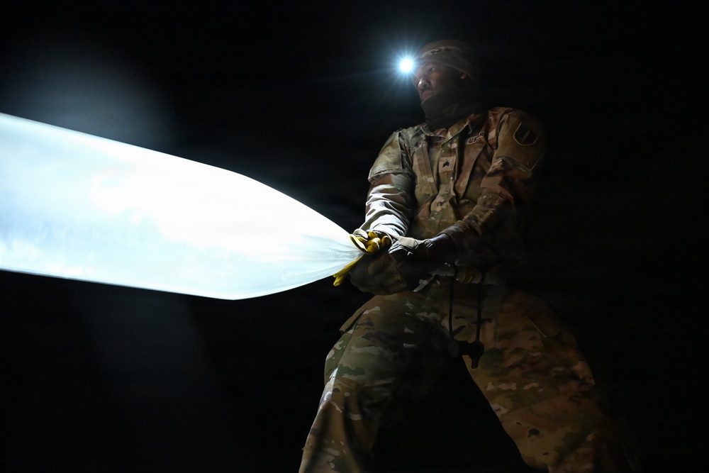 Soldiers Train with High Altitude Balloons