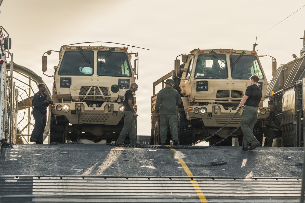 LCAC 52 and LCAC 62 arrive in Guam to support Typhoon Sinlaku recovery efforts