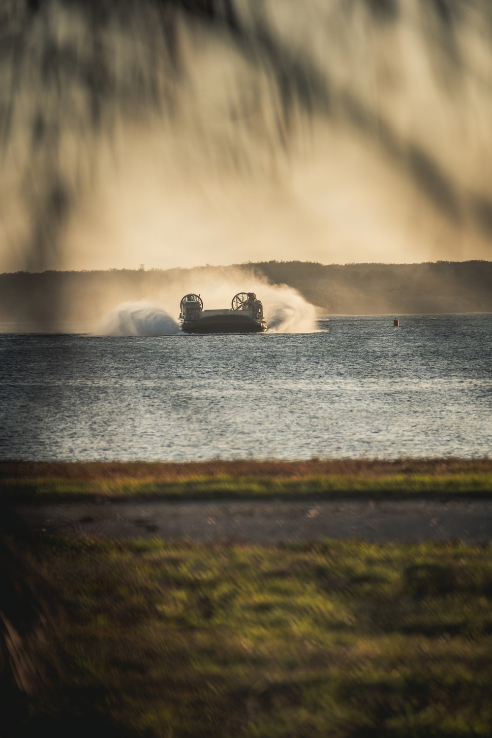 LCAC 52 and LCAC 62 arrive in Guam to support Typhoon Sinlaku recovery efforts