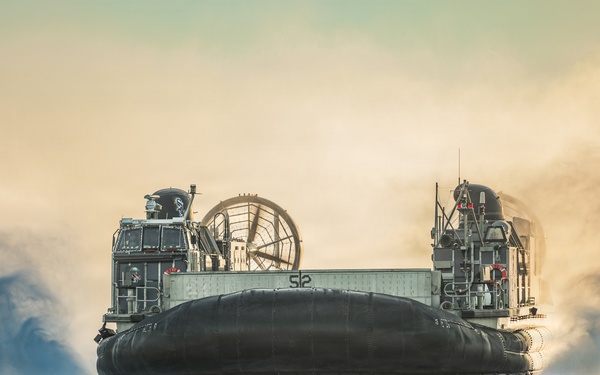 LCAC 52 and LCAC 62 arrive in Guam to support Typhoon Sinlaku recovery efforts