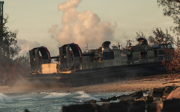 LCAC 52 and LCAC 62 arrive in Guam to support Typhoon Sinlaku recovery efforts