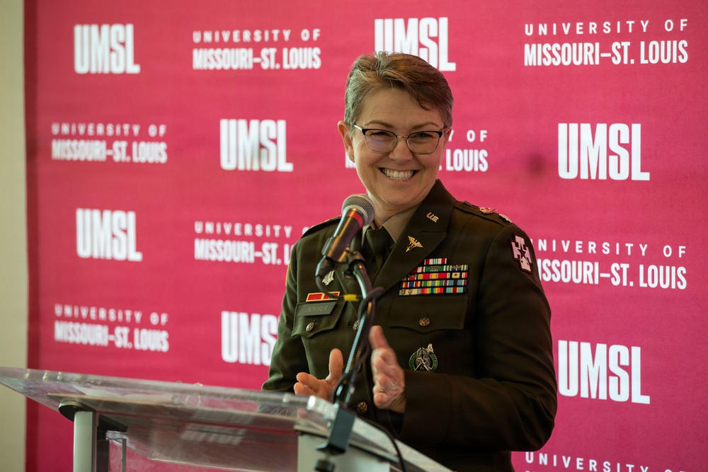 UMSL launches first-of-its-kind Army LPN-to-BSN Bridge program to strengthen Army Reserve, nursing pipeline and readiness