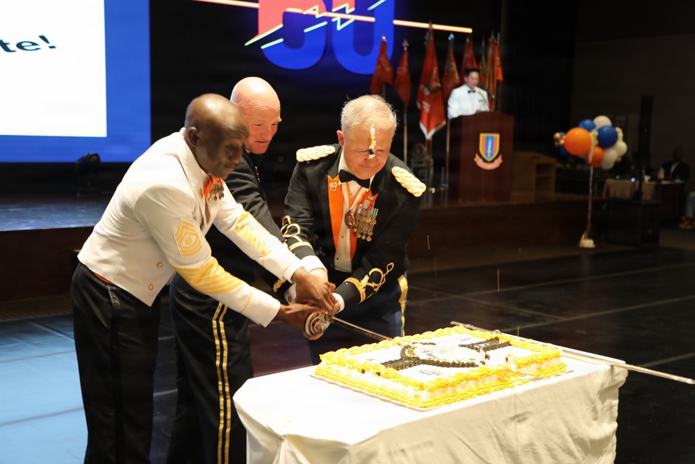 1st Signal Brigade Celebrates 60th Anniversary at Signal Ball