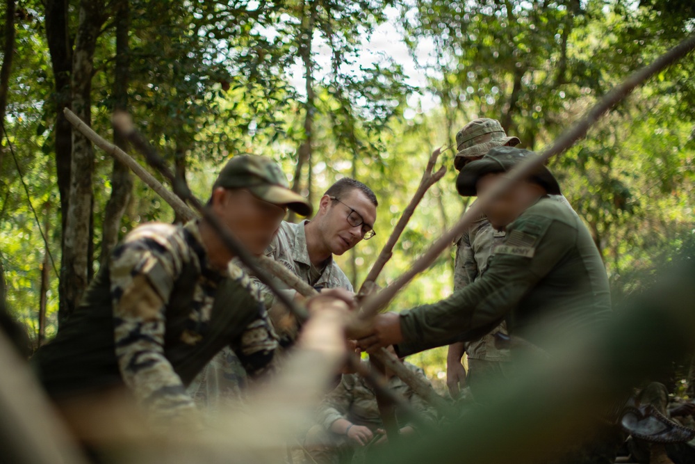 Balikatan 2026: U.S. Army Combat Engineers Participate in Jungle Survival Training (Day 2)
