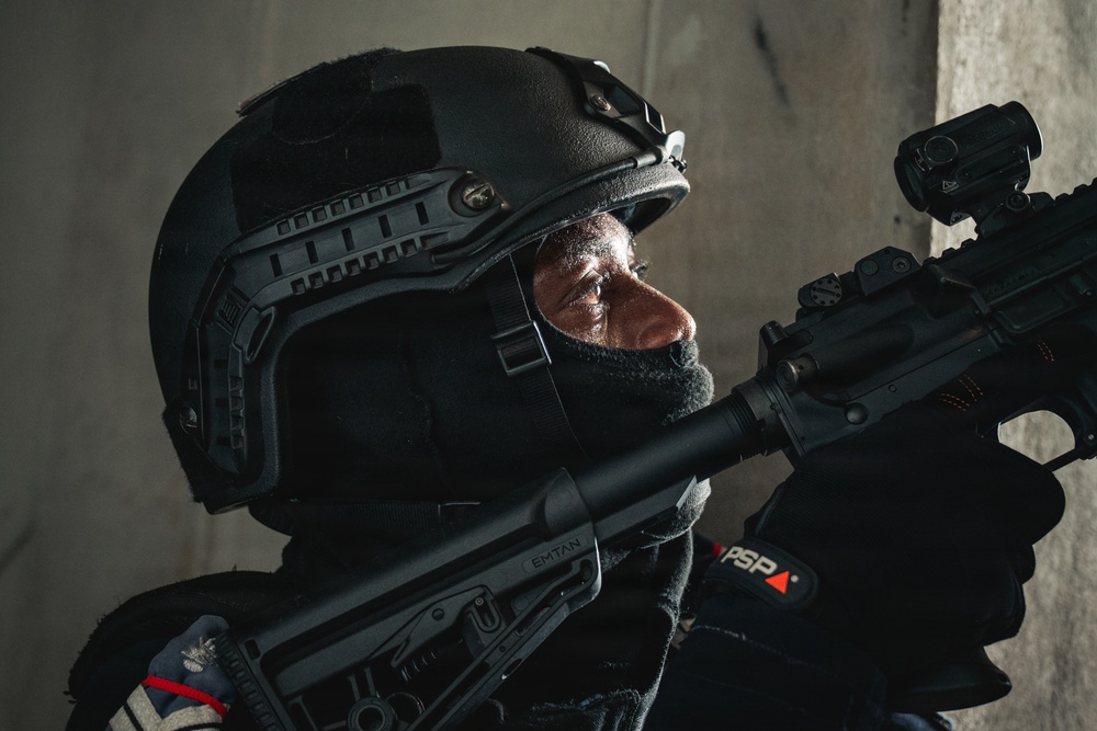 Ivorian national police officers execute urban clearing operations during Flintlock 26