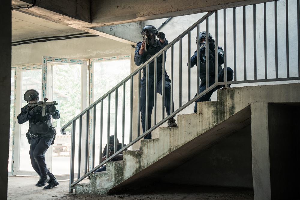 Ivorian national police officers execute urban clearing operations during Flintlock 26