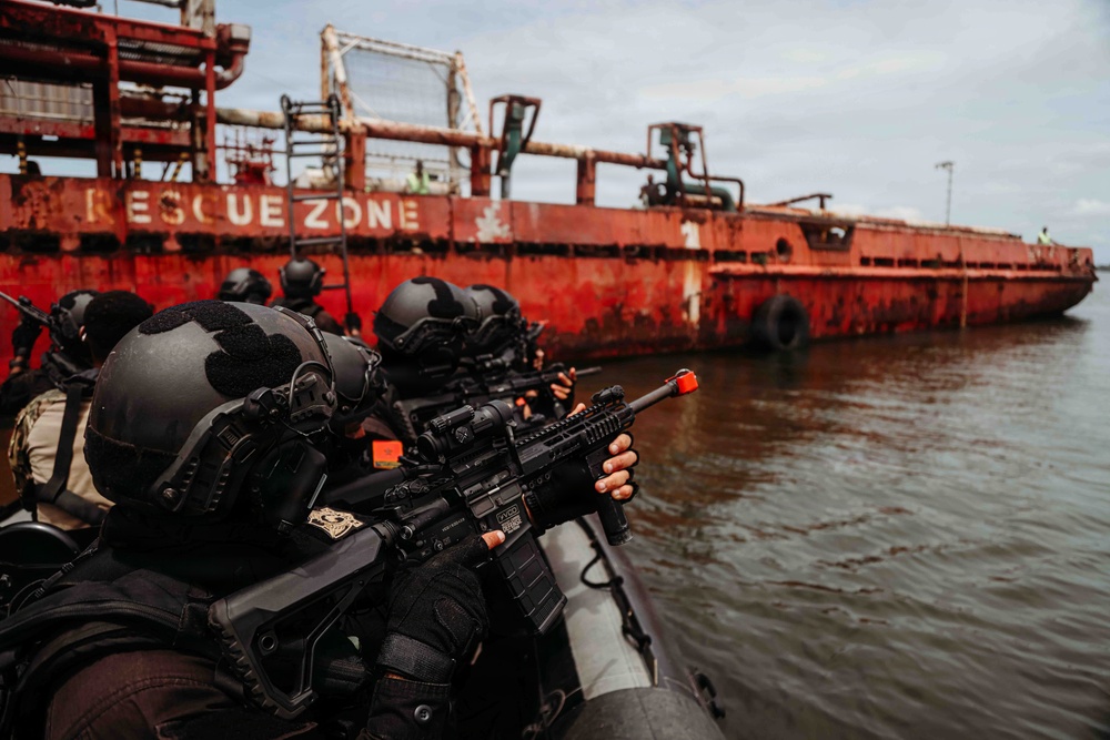 Moroccan special operations forces conduct VBSS training during Flintlock 26
