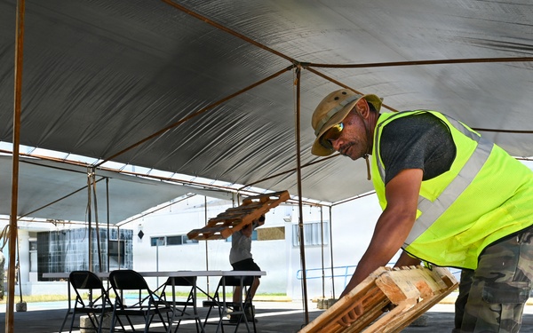 In wake of Typhoon Sinlaku, NMCB-1’s Seabees help deliver water to Saipan community