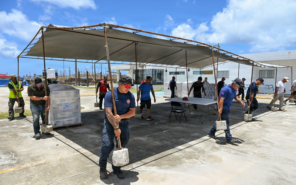 In wake of Typhoon Sinlaku, NMCB-1’s Seabees help deliver water to Saipan community