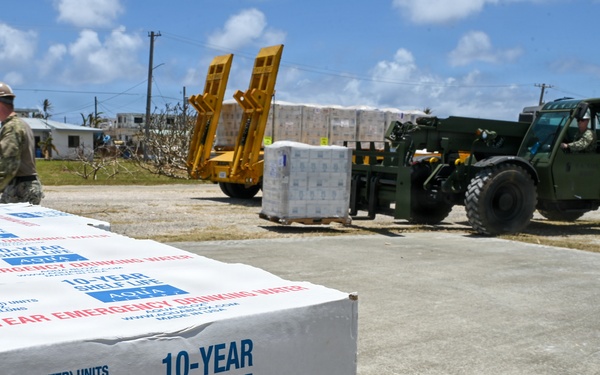In wake of Typhoon Sinlaku, NMCB-1’s Seabees help deliver water to Saipan community