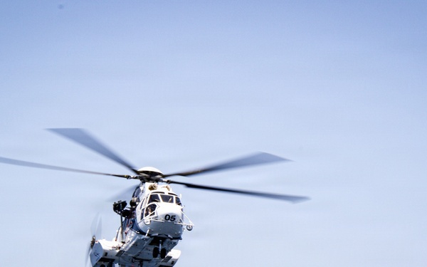 Frank E. Petersen Jr. Conducts Vertical Replenishment-at-Sea with Wally Schirra