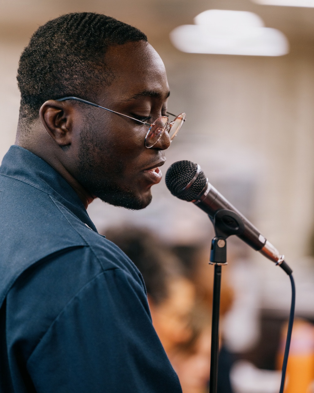 11th MEU Marines, Sailors Host Open Mic Aboard USS Boxer