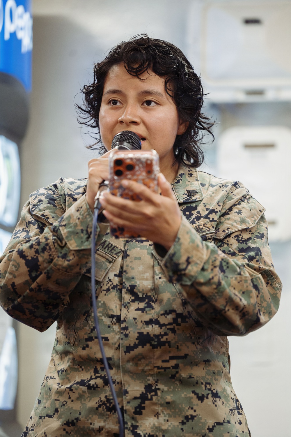 11th MEU Marines, Sailors Host Open Mic Aboard USS Boxer