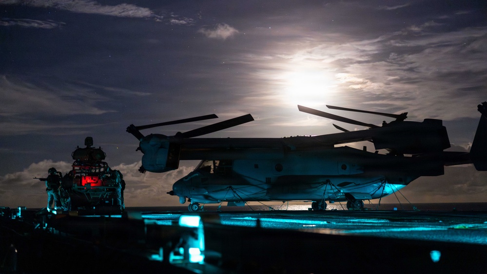 11th MEU Marines, Sailors Transit the Surigao Strait Abroad USS Boxer
