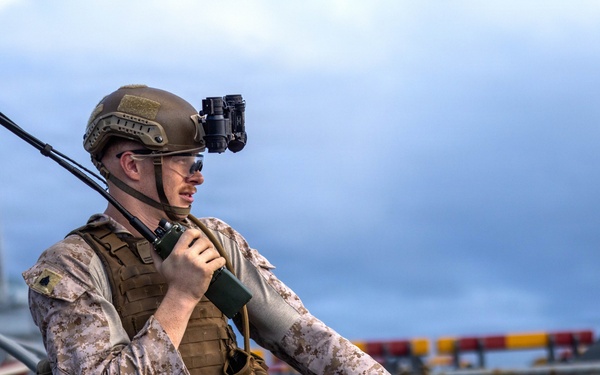11th MEU Marines, Sailors Transit the Surigao Strait Abroad USS Boxer