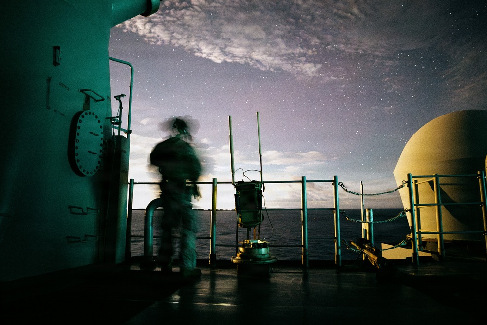 11th MEU Marines, Sailors Transit the Surigao Strait Abroad USS Boxer