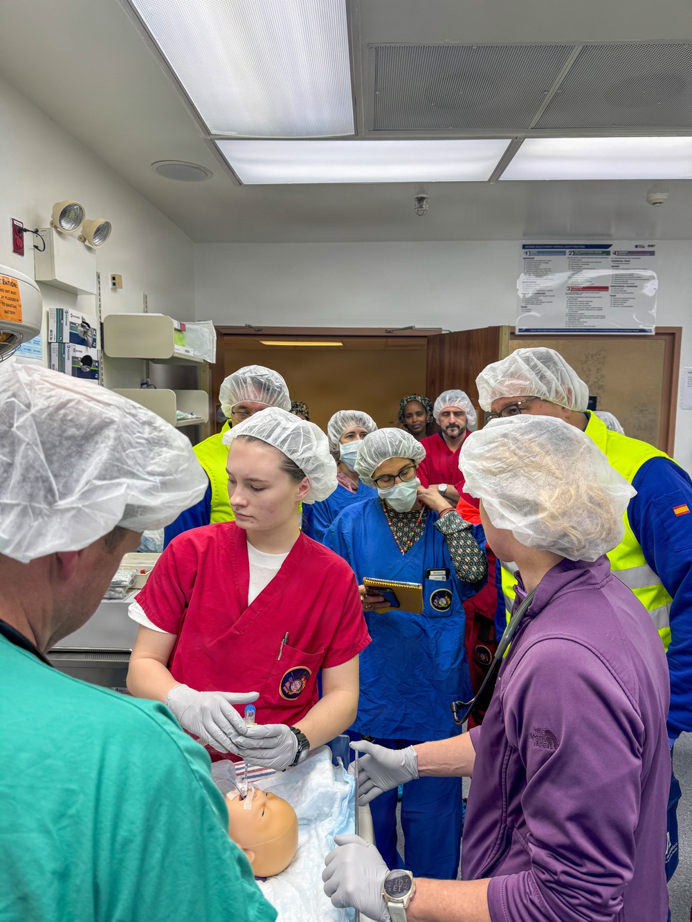 USNH Rota Builds Readiness, Strengthens Spanish Partnership During Emergency Drill