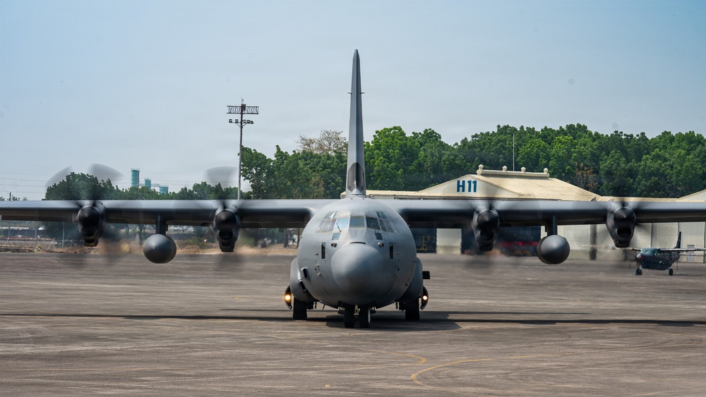 Balikatan 2026: 317th AW operates from Clark AB, fuels Lal-lo