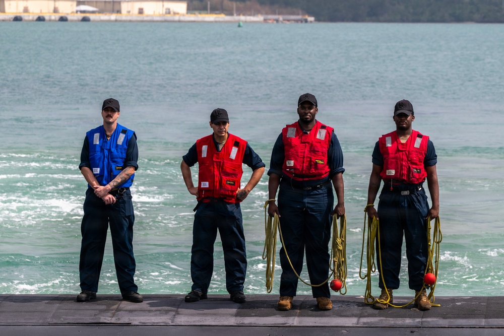 USS Jefferson City (SSN 759) returns to Naval Base Guam