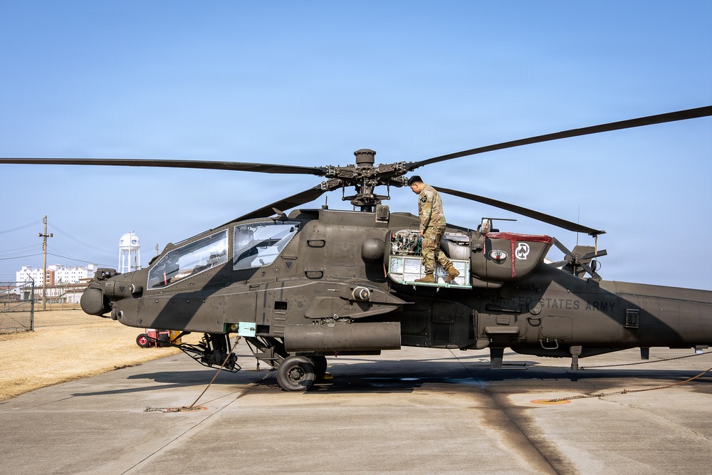 A Day in the Life: AH-64 Attack Helicopter Repairer (15R)