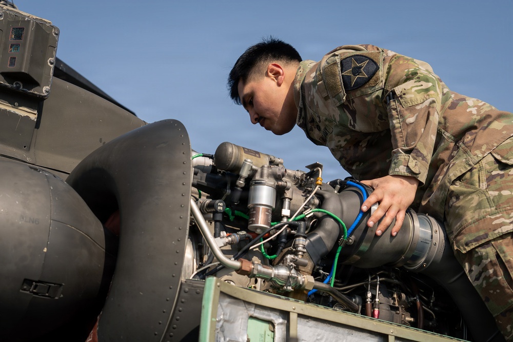 A Day in the Life: AH-64 Attack Helicopter Repairer (15R)