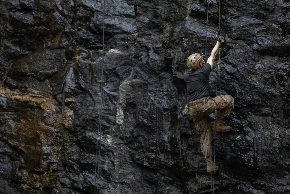 5TH RANGER TRAINING BATTALION OPEN HOUSE