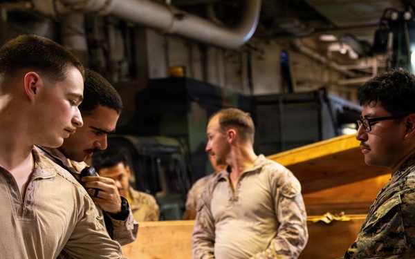 11th MEU Marines, Sailors Conduct Emergency Control Center Training Abroad USS Boxer