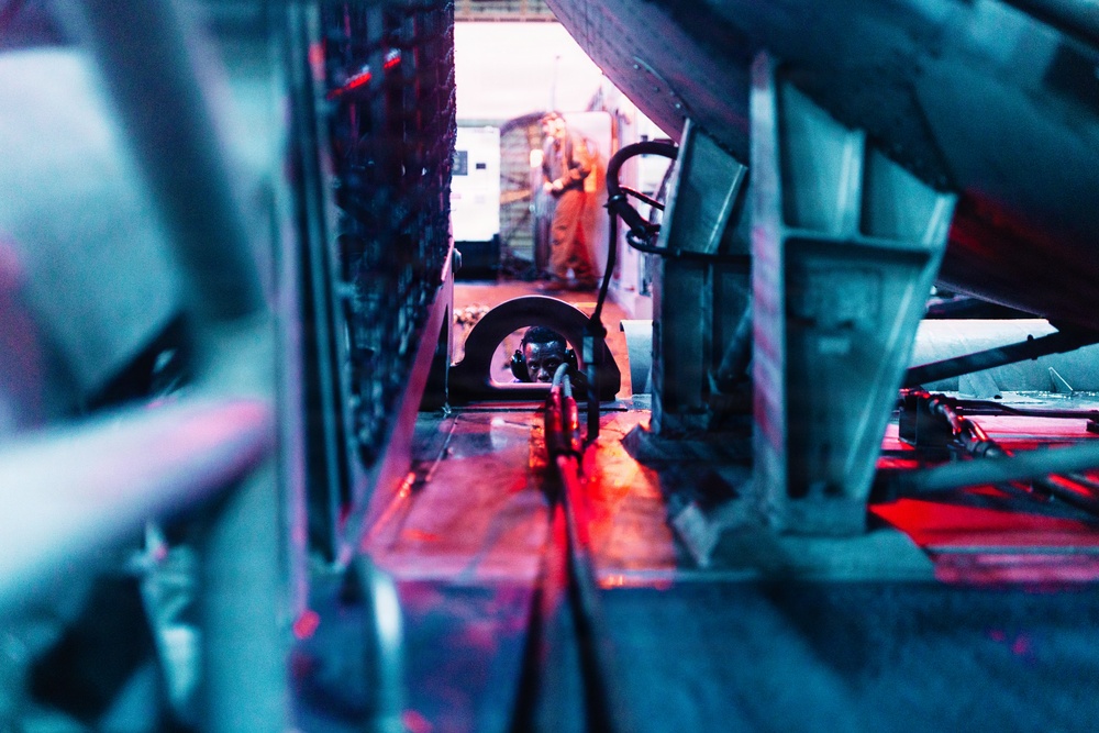 Assault Craft Unit 5 Sailors Respond to Super Typhoon Sinlaku