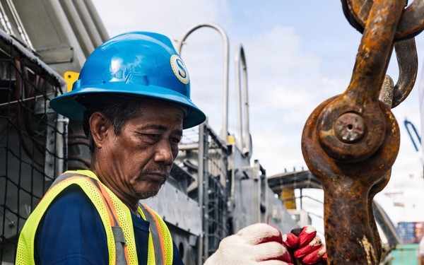 Assault Craft Unit 5 Sailors Respond to Super Typhoon Sinlaku