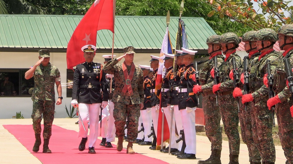 Balikatan 2026: Commanding General, I Marine Expeditionary Force, visits Philippine Marine Base Camp Rodolfo