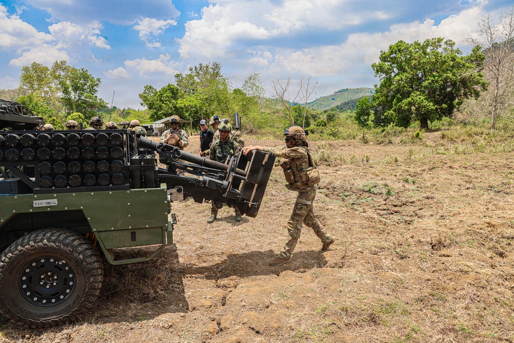 Balikatan 2026: 2-35 Infantry Regiment, 25th Infantry Division, conducts 81mm Scorpion Live Fire Exercise