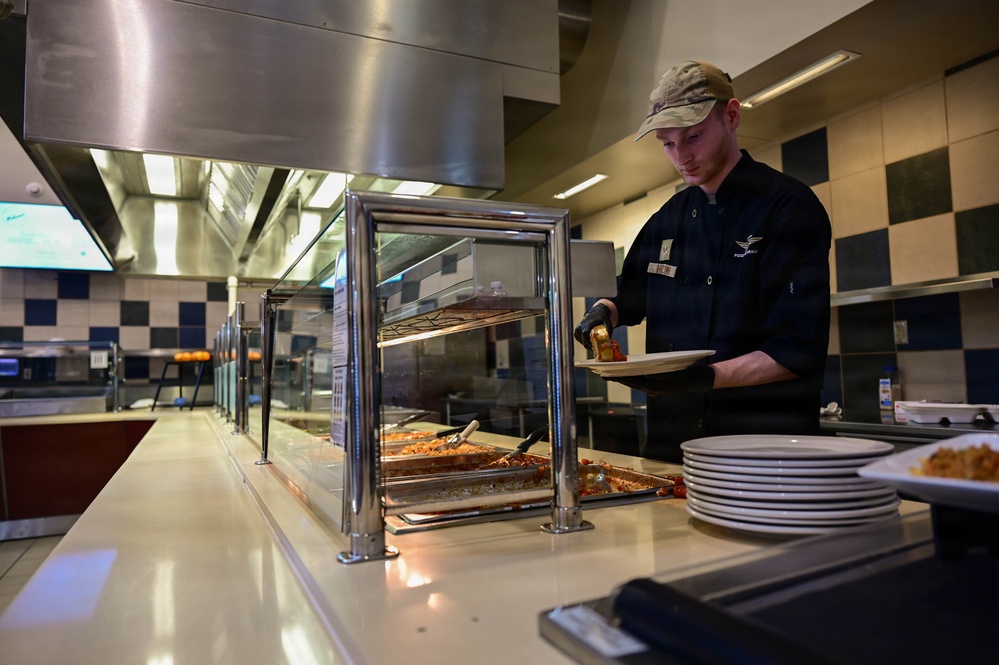Fueling the fight: dining facility Airmen secure third Hennessy award