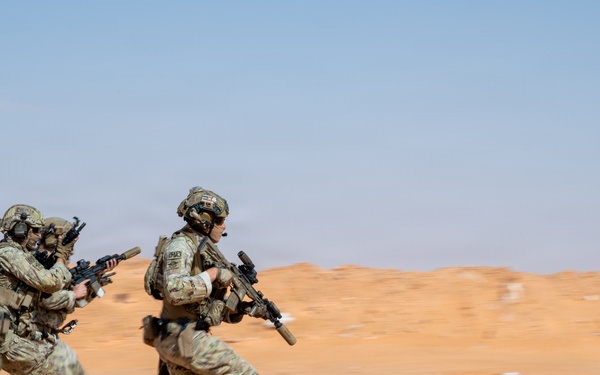 Italian Special Forces conduct live-fire training during Flintlock 26