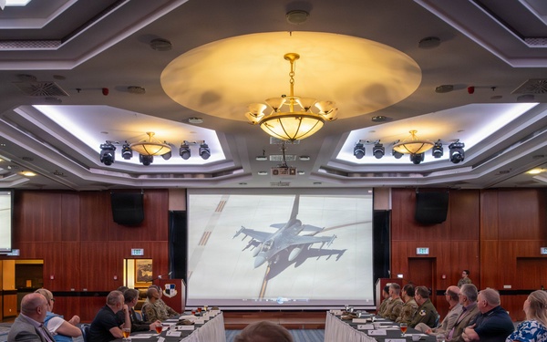 52nd Fighter Wing Hosts Information Forum for Local Mayors at Spangdahlem AB