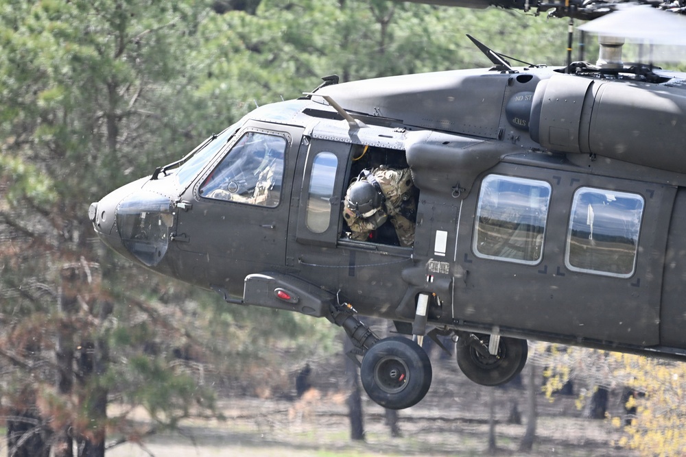 Eyes on the Target: Crew Chief Scans from Black Hawk